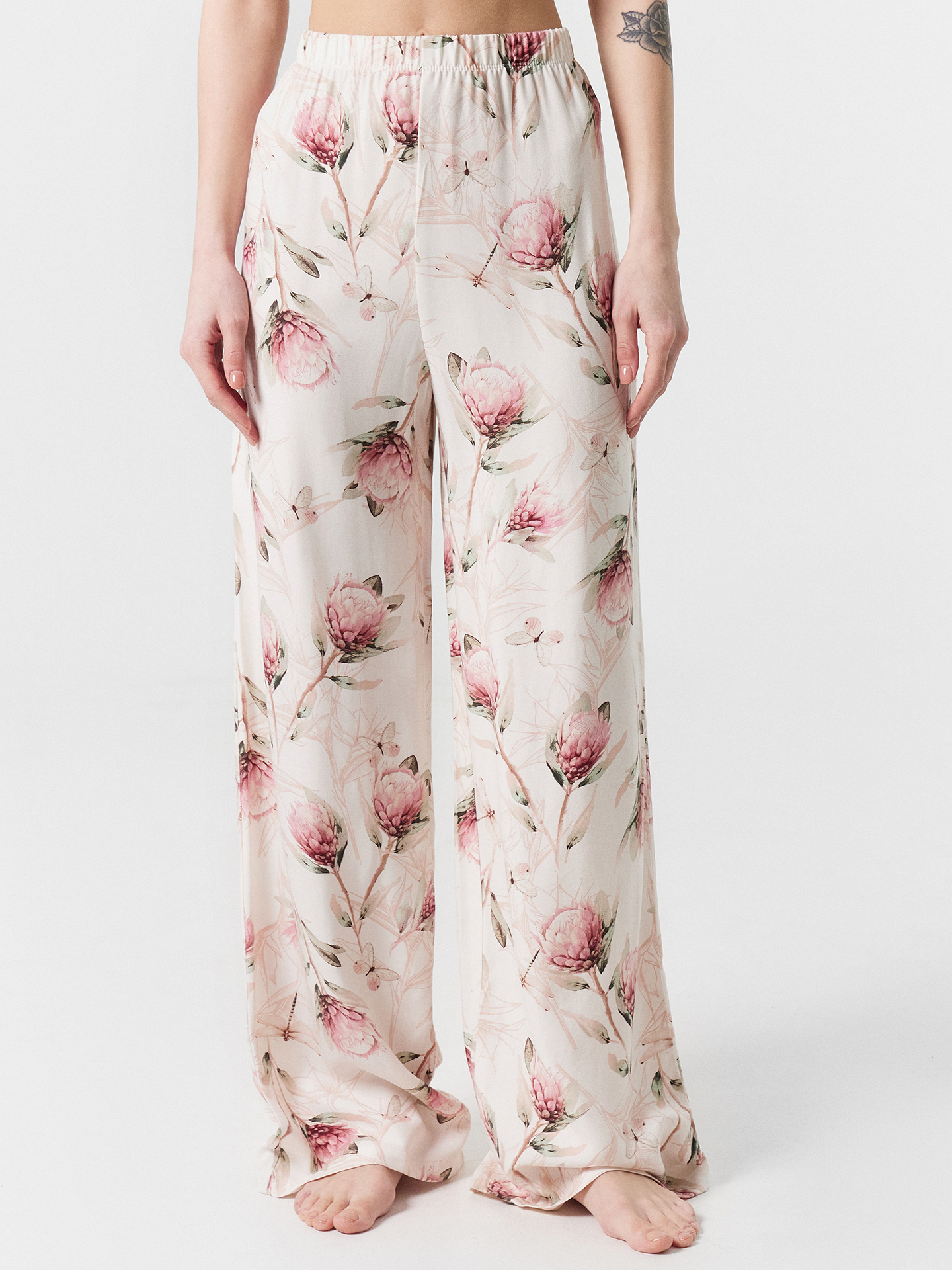 Пижама Mark Formelle (Марк Формэль) 592494-1/протеи на св.молочном - фото 9