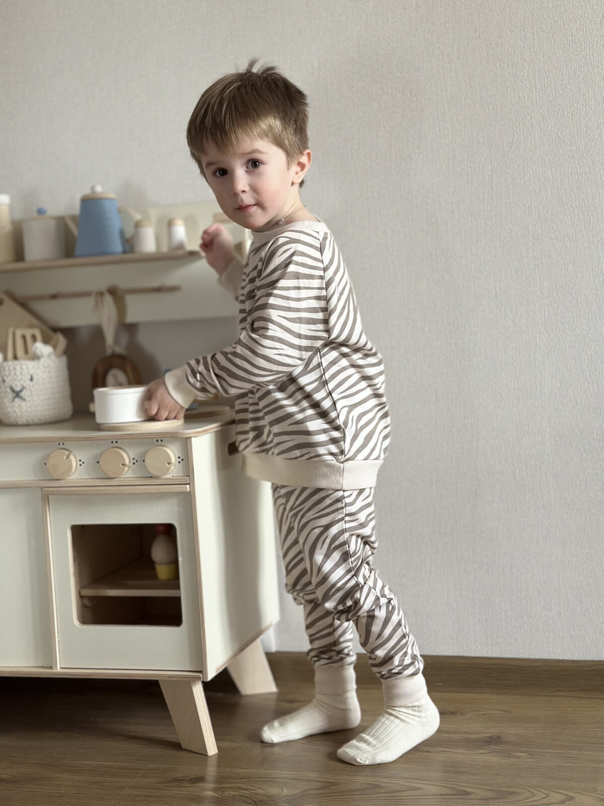 Свитшот Mjolk 2886603 - фото 6