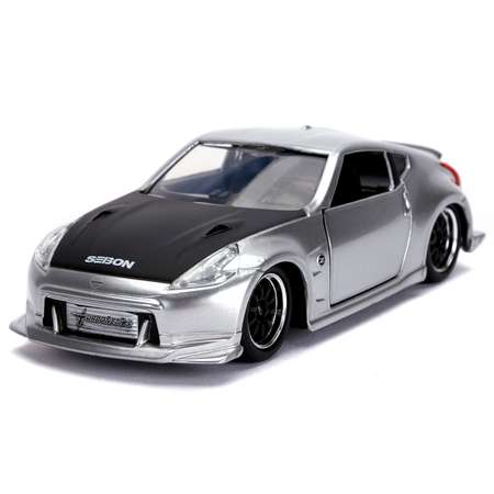 Автомобиль Jada Toys Nissan 1:32 серебряный