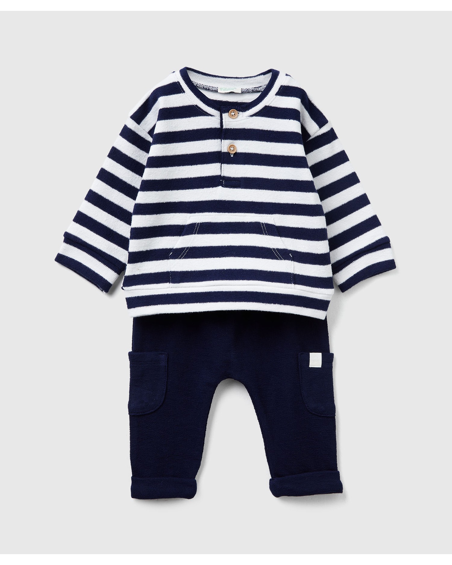 Свитшот и брюки United Colors of Benetton 25A_3FQYAK01A_904 - фото 1