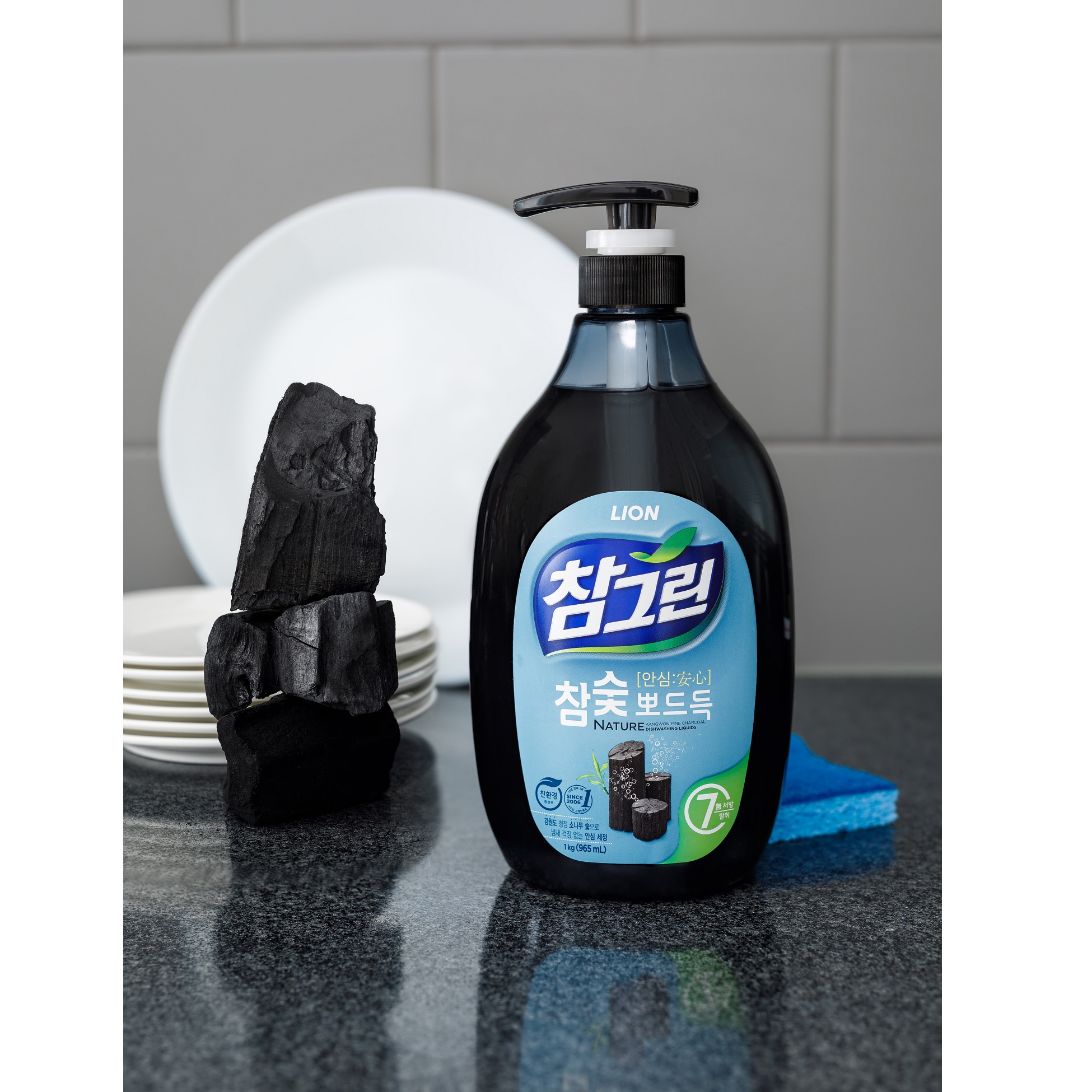 Средство для мытья посуды LION - фото 6