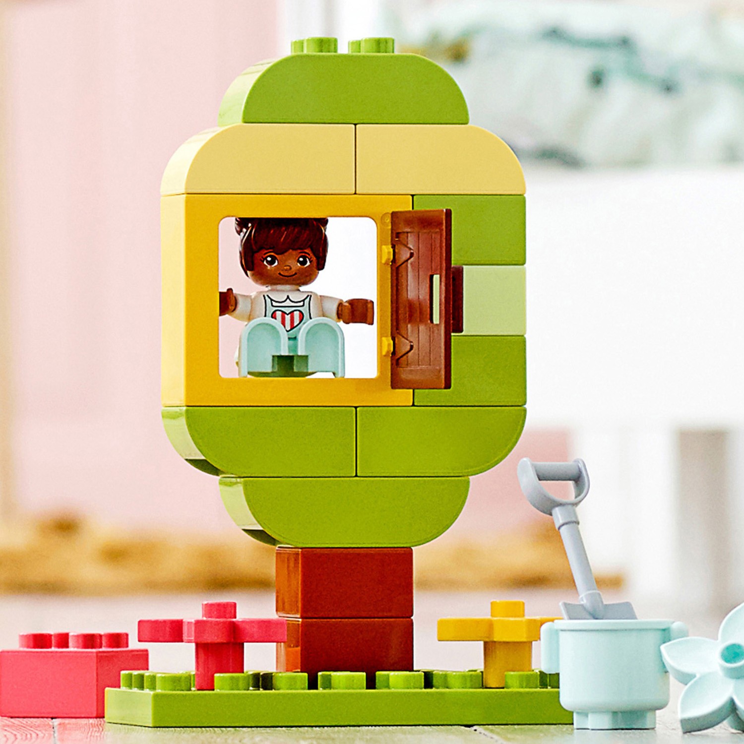 Конструктор LEGO DUPLO Коробка с кубиками 85 дет. - фото 23