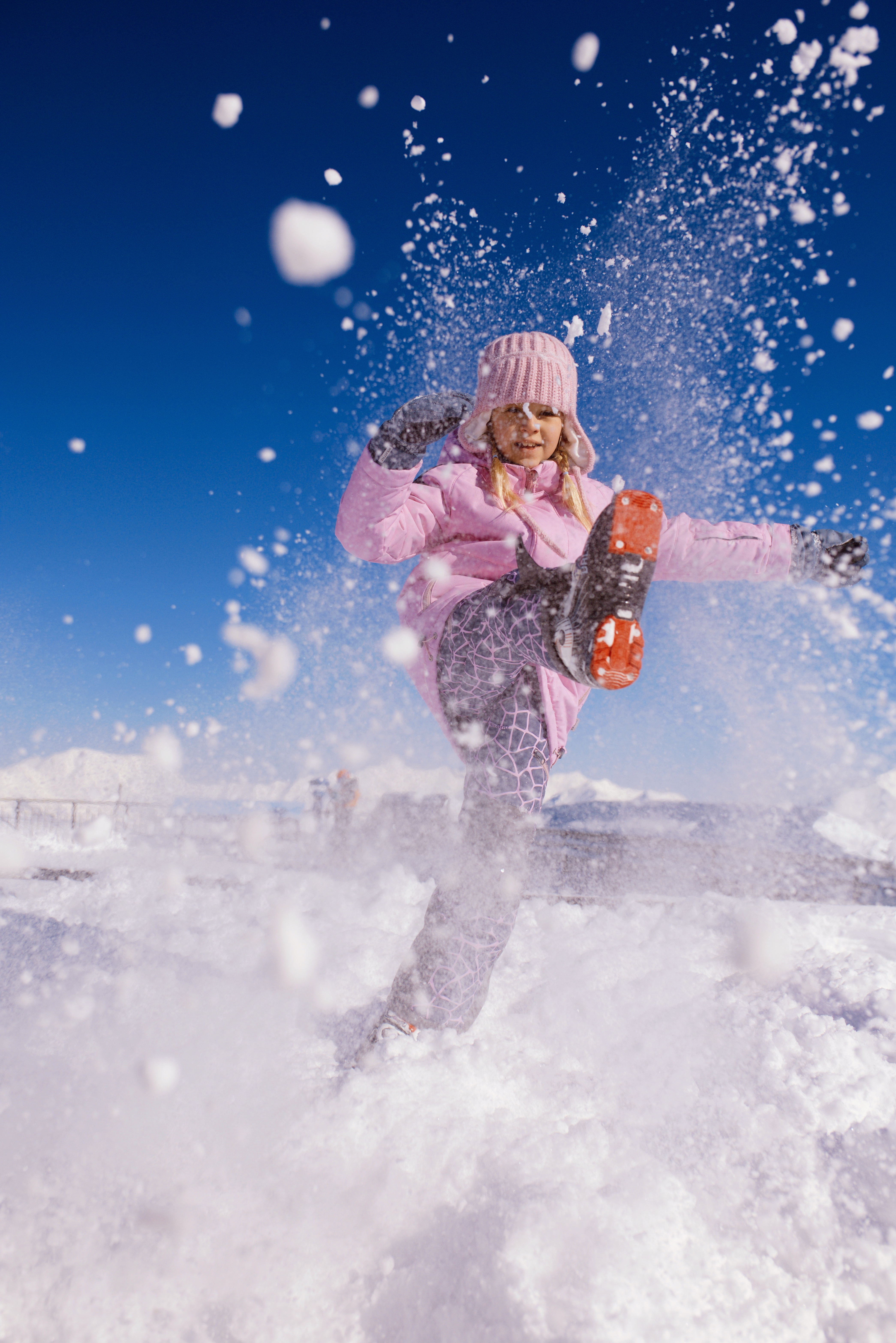 Куртка и полукомбинезон NIKASTYLE 7з3225 розовый/инжир - фото 24