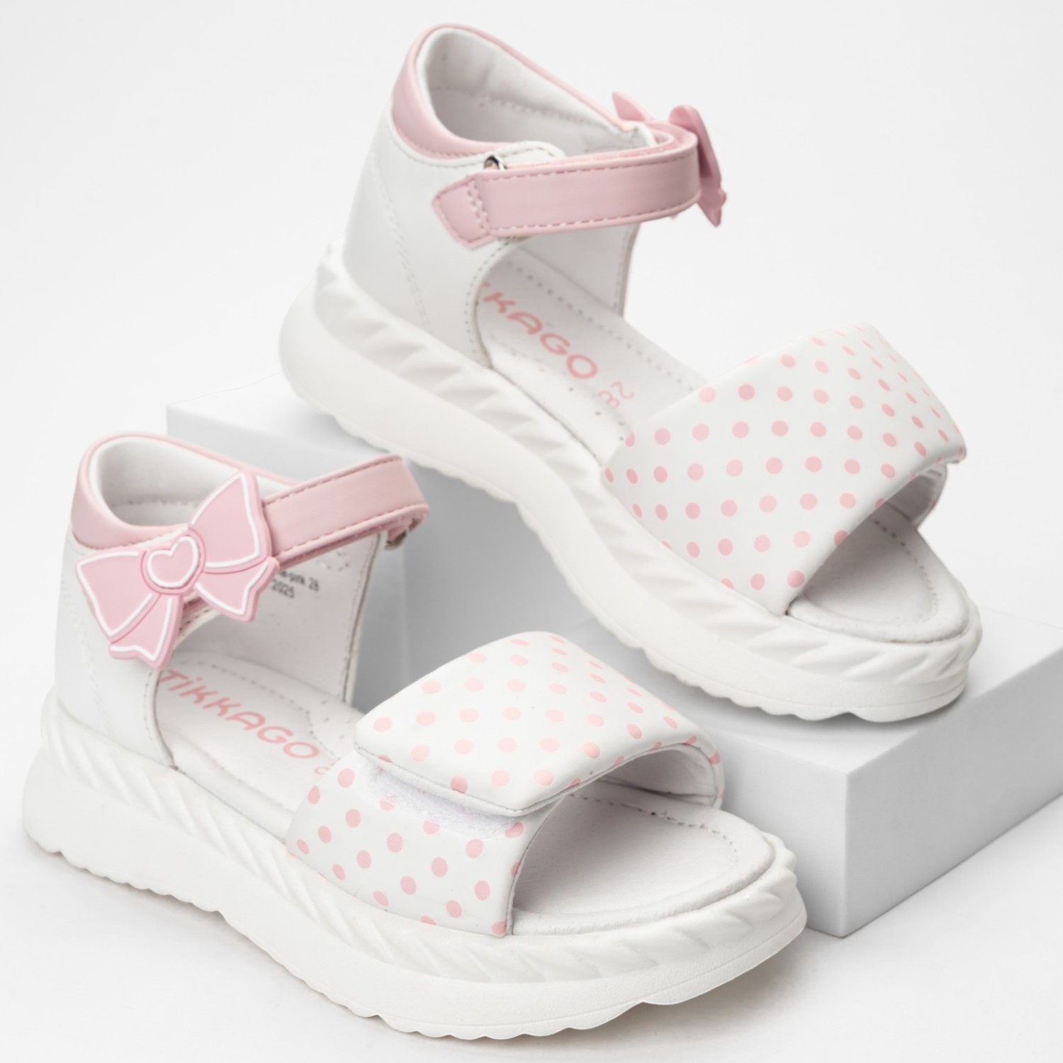 Сандалии TikkaGo 4J12_23519_white-pink - фото 1