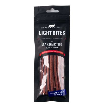 Лакомства для кошек LIGHT BITES 45г Колбаски из утки LB020