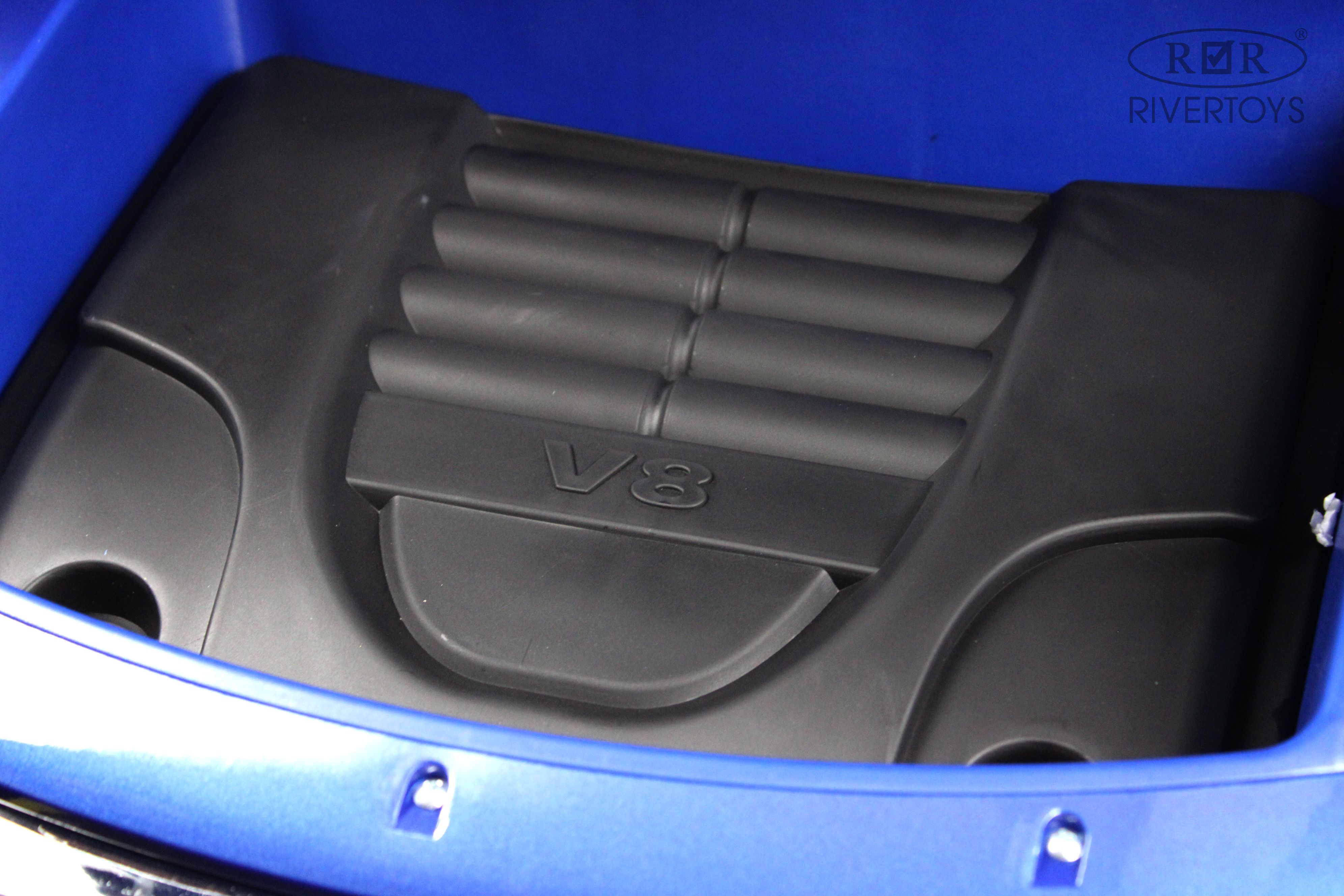 Электромобиль RIVERTOYS Lexus Y555YY-BLUE-GLANEC С пультом ДУ - фото 4