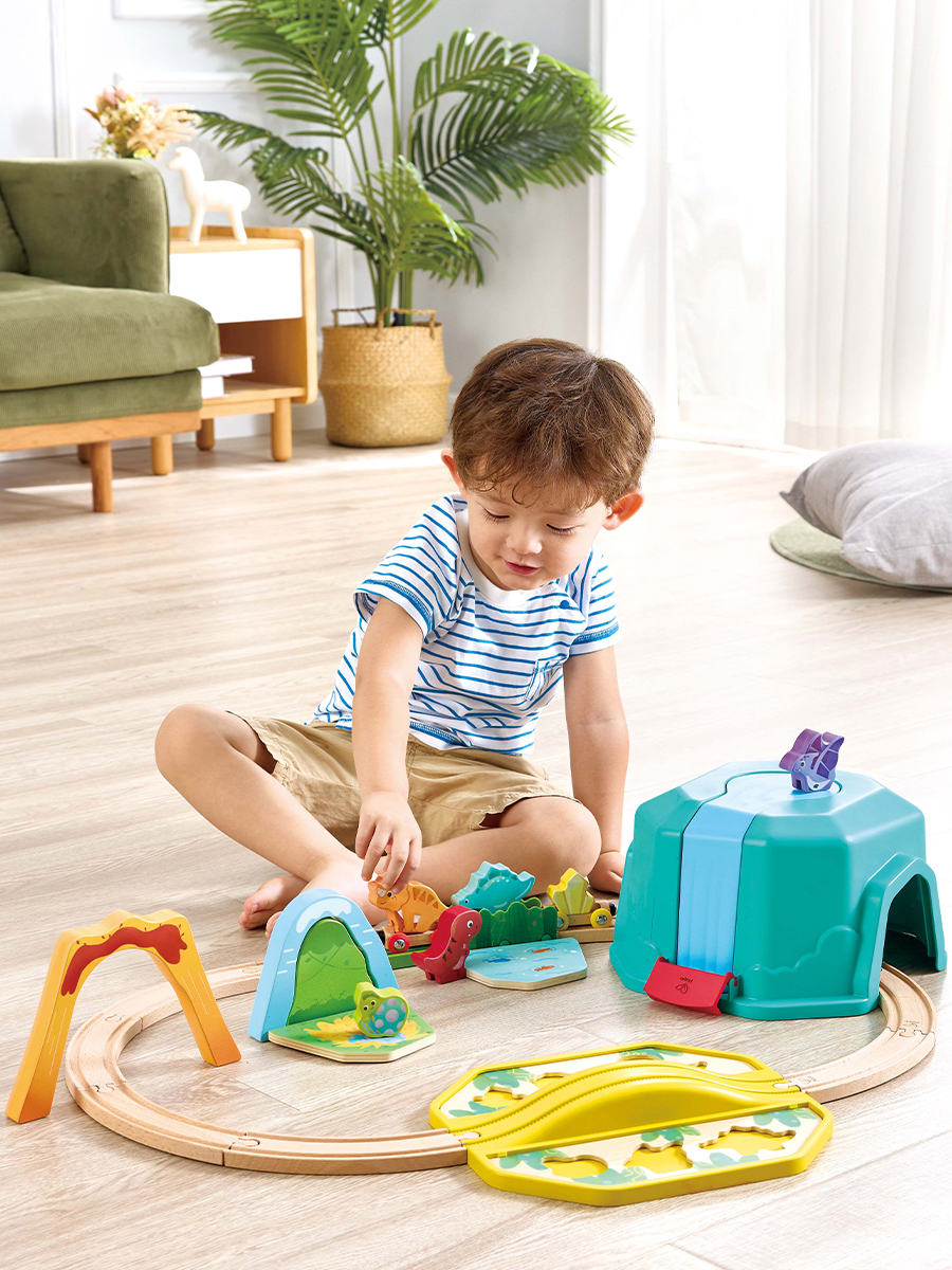 Набор железнодорожный Hape E3828_HP - фото 2