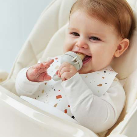Нагрудник Happy Baby пластик