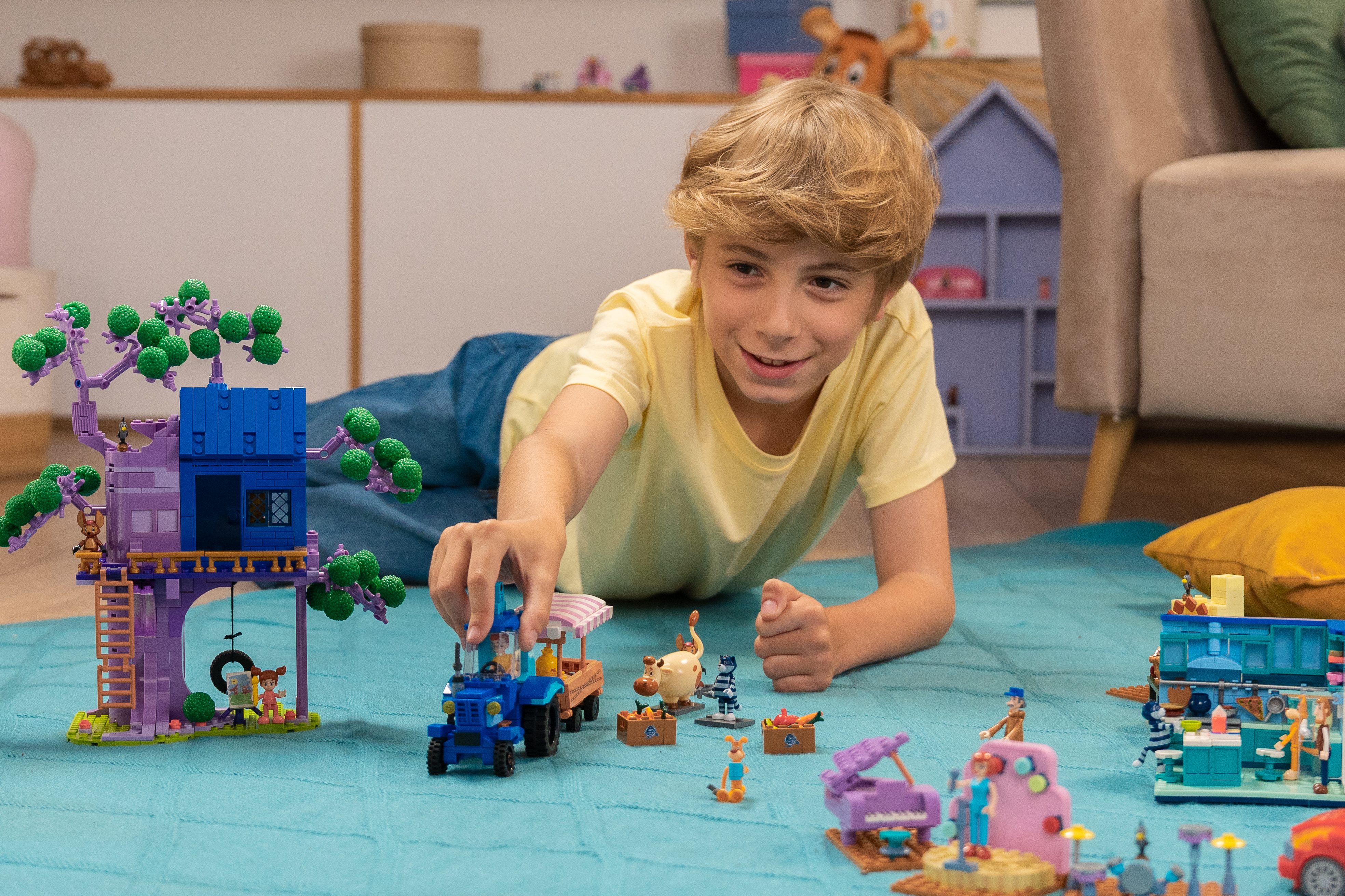 Конструктор Союзмультфильм Простоквашино Фудтрактор 379 дет. - фото 8