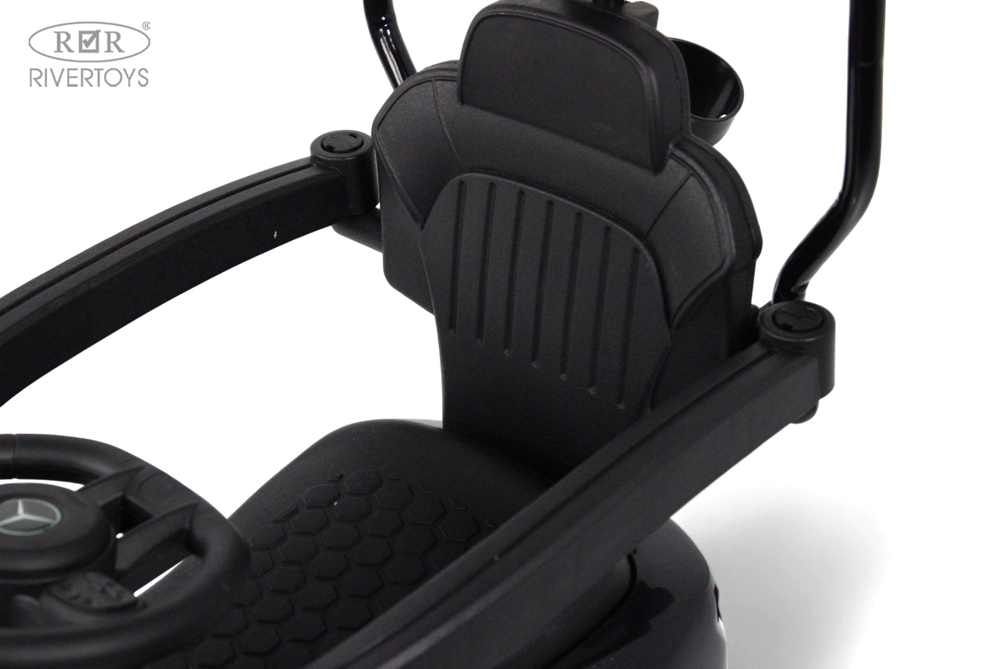 Каталка RIVERTOYS Z005ZZ-M-BLACK черный - фото 10