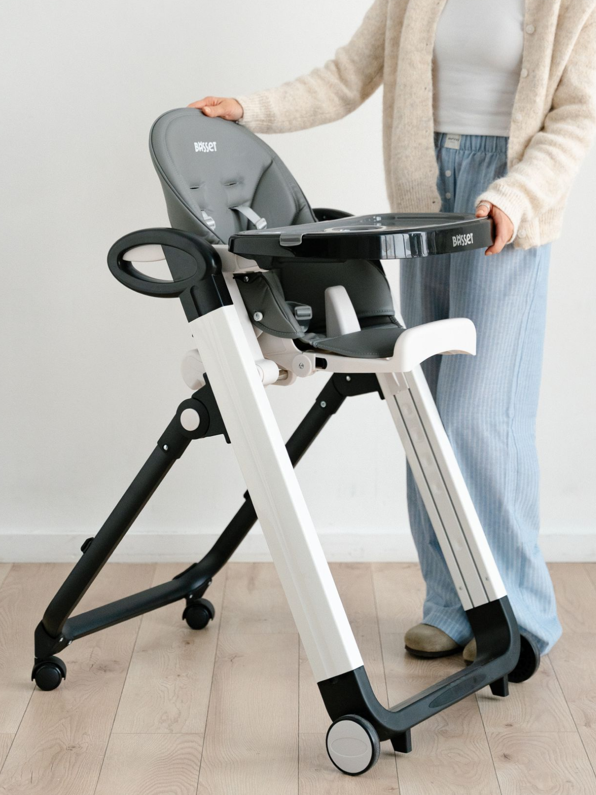 Стульчик для кормления BASSET B2 серый - фото 9