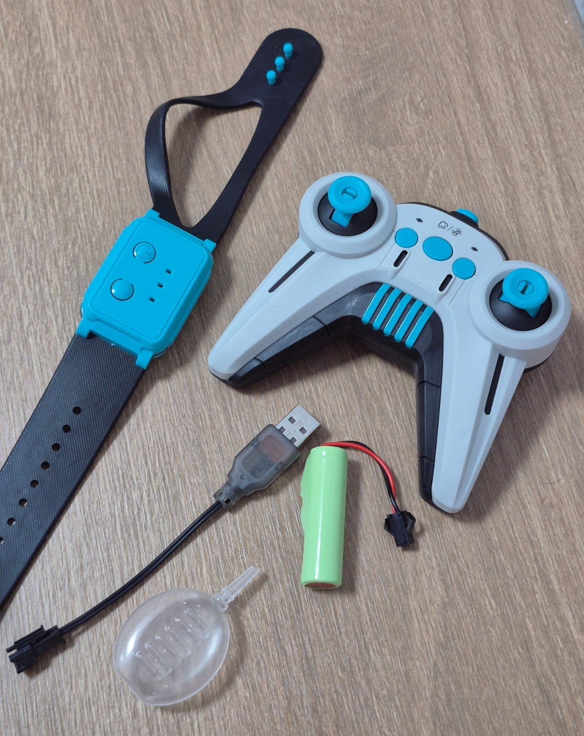 Автомобиль РУ BalaToys Трюковая Дрифт 360 - фото 8