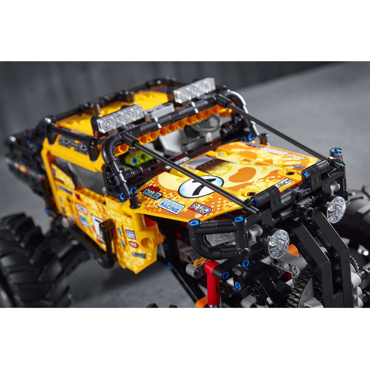 Конструктор LEGO Technic Экстремальный внедорожник блочный - фото 4