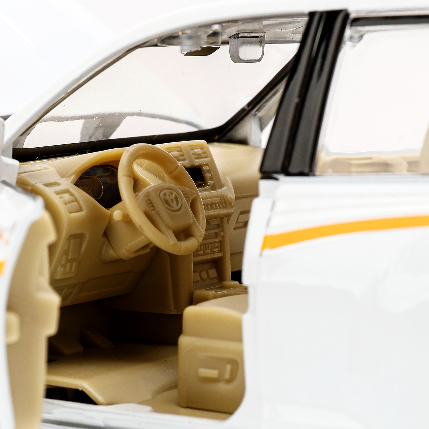Автомобиль Технопарк Toyota Land Cruiser 1:24 белый 380118 - фото 8