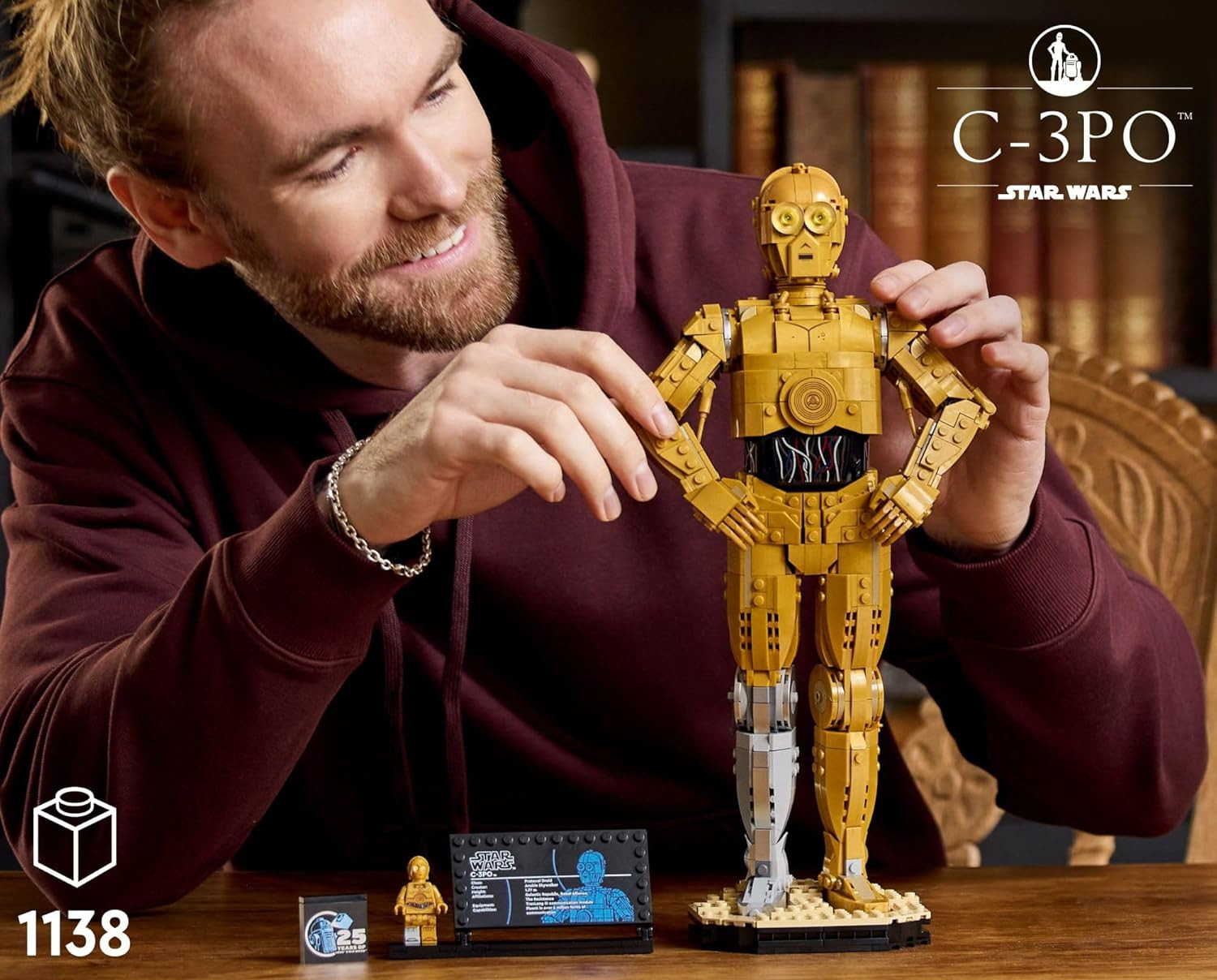 Конструктор LEGO Star Wars Дроид C-3PO 1138 дет. - фото 7