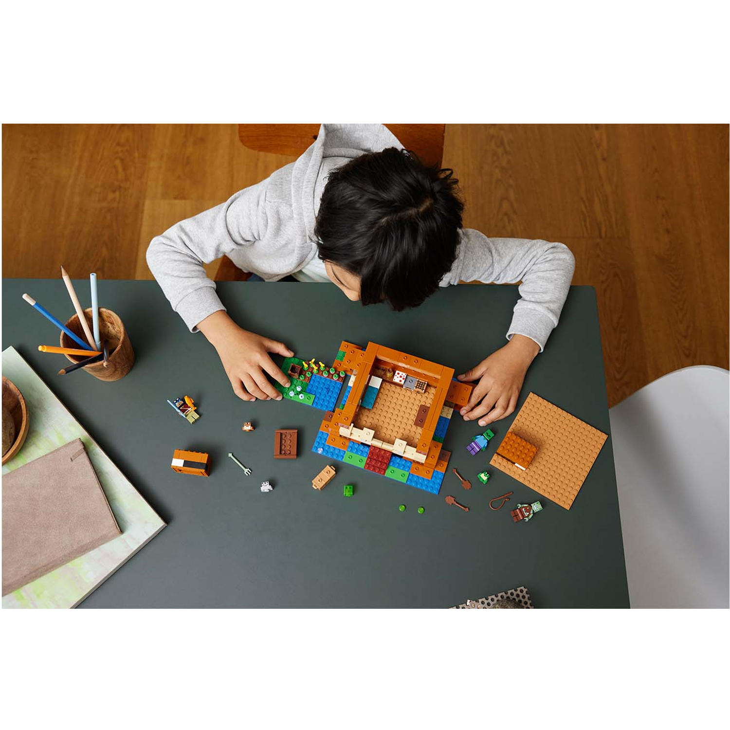 Конструктор LEGO Minecraft Лягушачий домик - фото 11