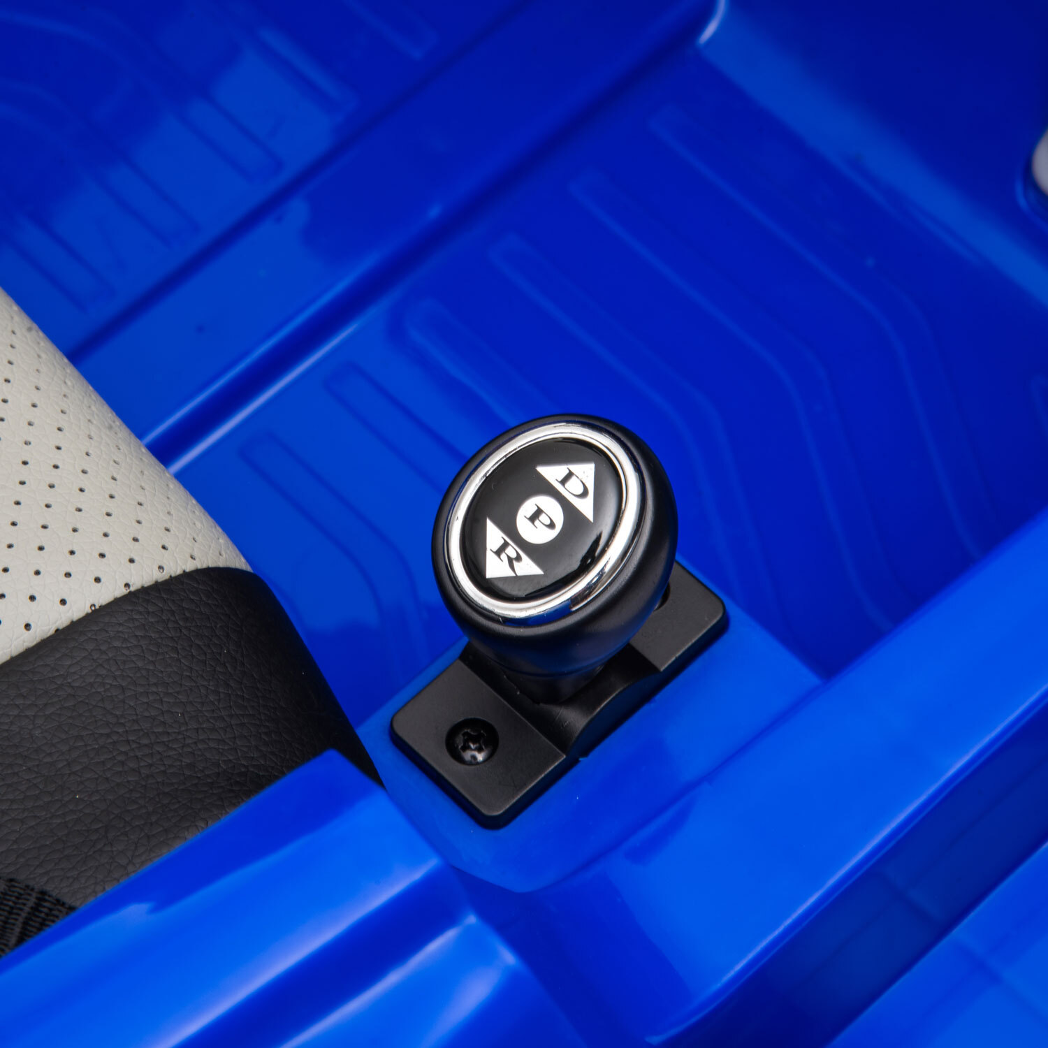 Электромобиль TOMMY Mustang GT F-1 С пультом ДУ - фото 18