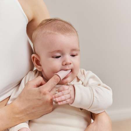 Зубная щетка на палец Happy Baby