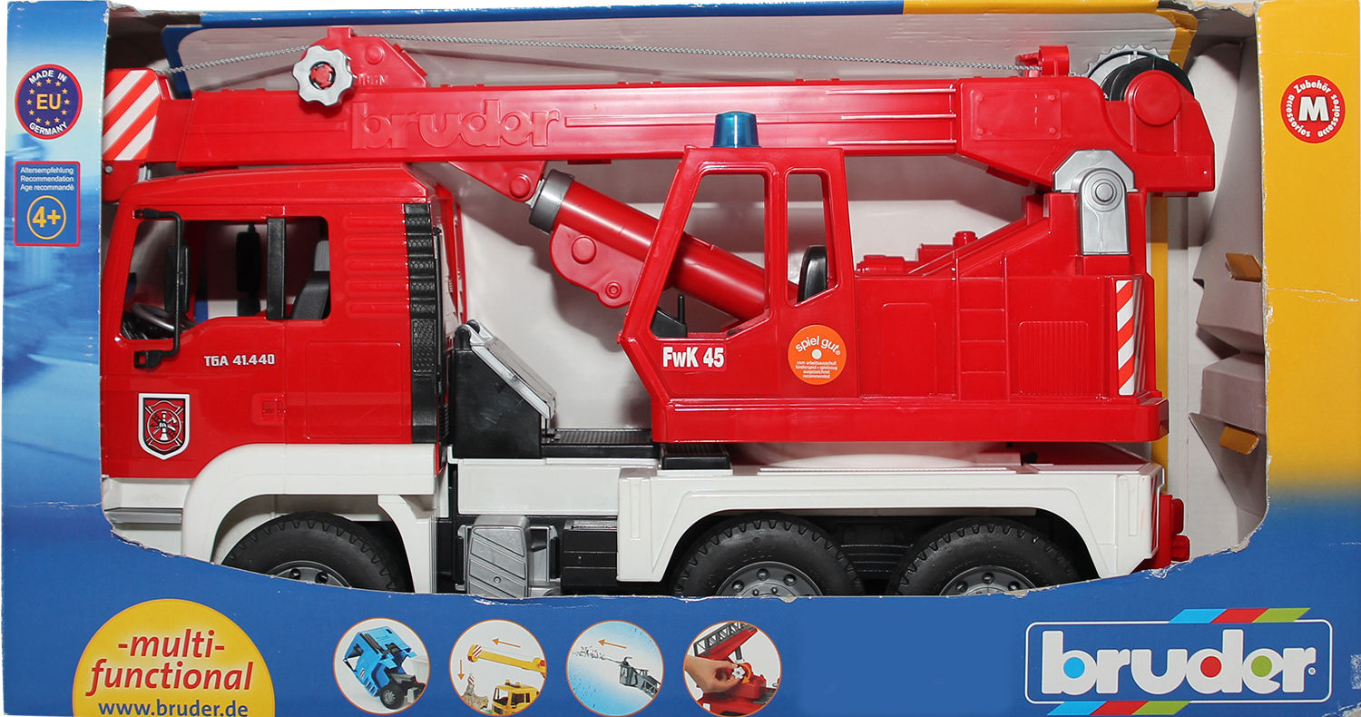 Пожарная машина Bruder MAN (свет и звук) с аксессуарами 02-771 - фото 9