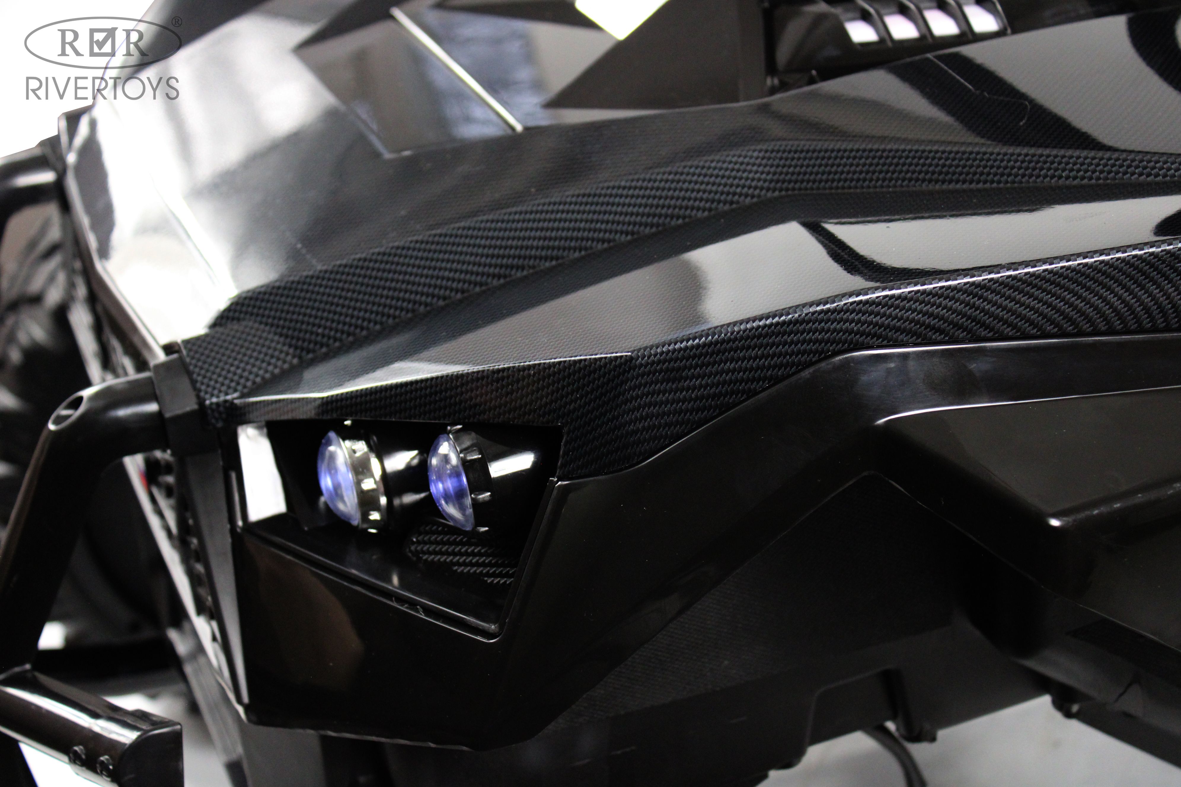Электромобиль RIVERTOYS A707AA-LUX-NEW-BLACK-CARBON С пультом ДУ - фото 21