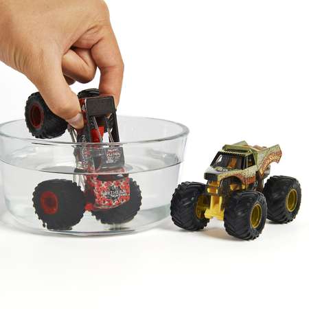 Игровой набор Monster Jam 2шт 1:64