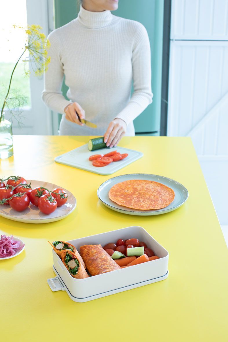 Ланч-бокс Brabantia Make&Take 2л светло-серый 203121 - фото 8