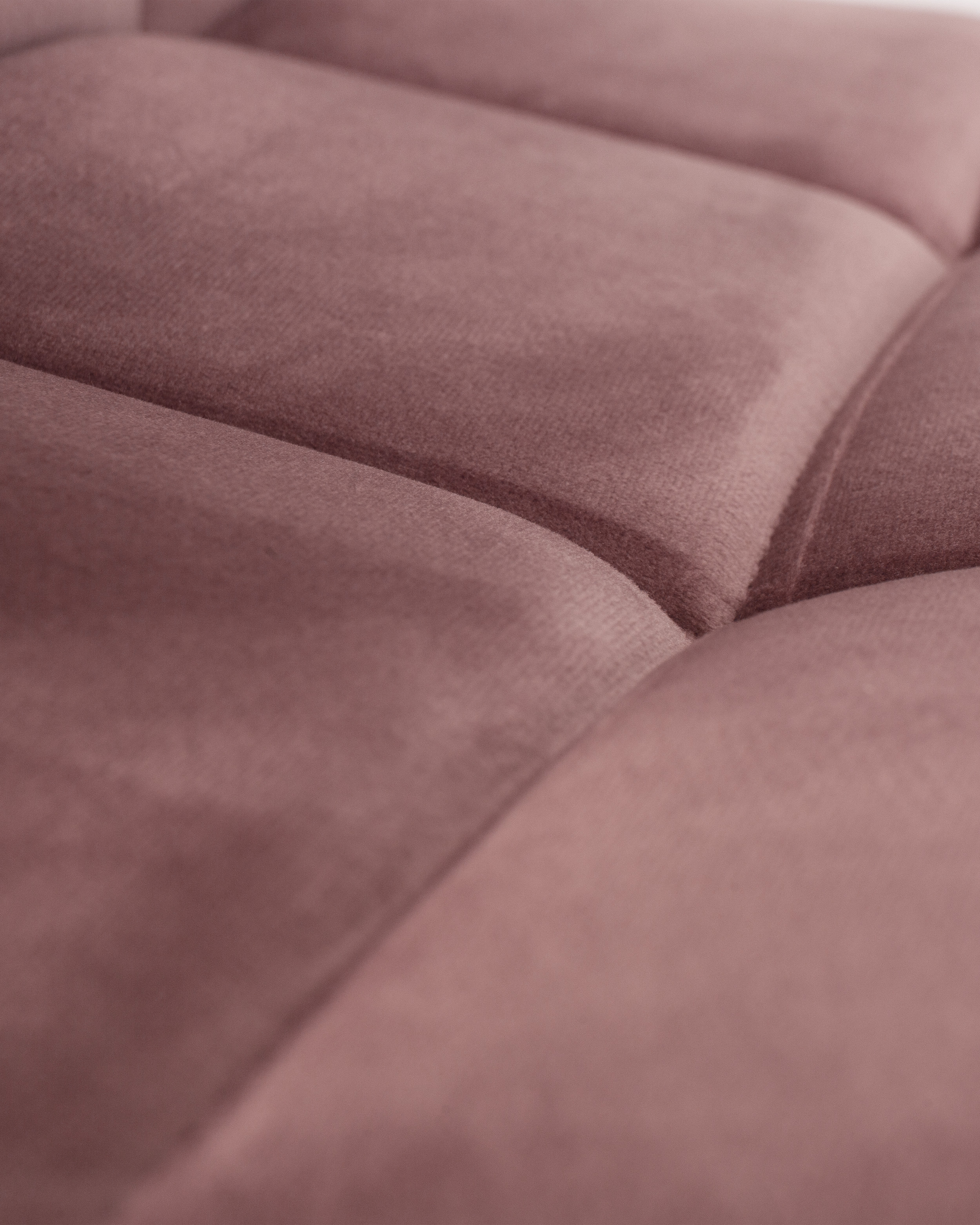 Офисное кресло DOBRIN пудрово-розовый велюр - фото 8