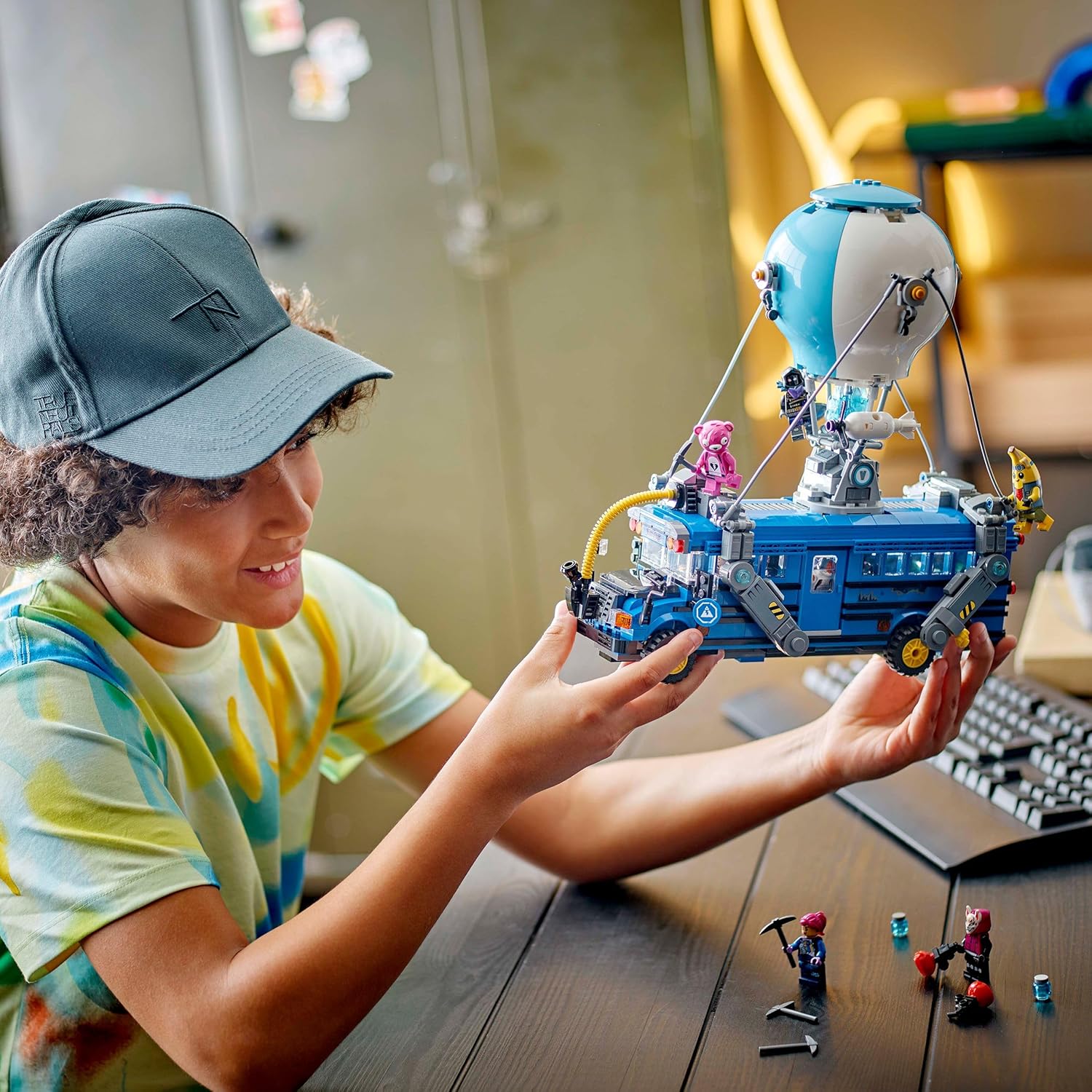 Конструктор LEGO Fortnite Боевой автобус блочный - фото 6