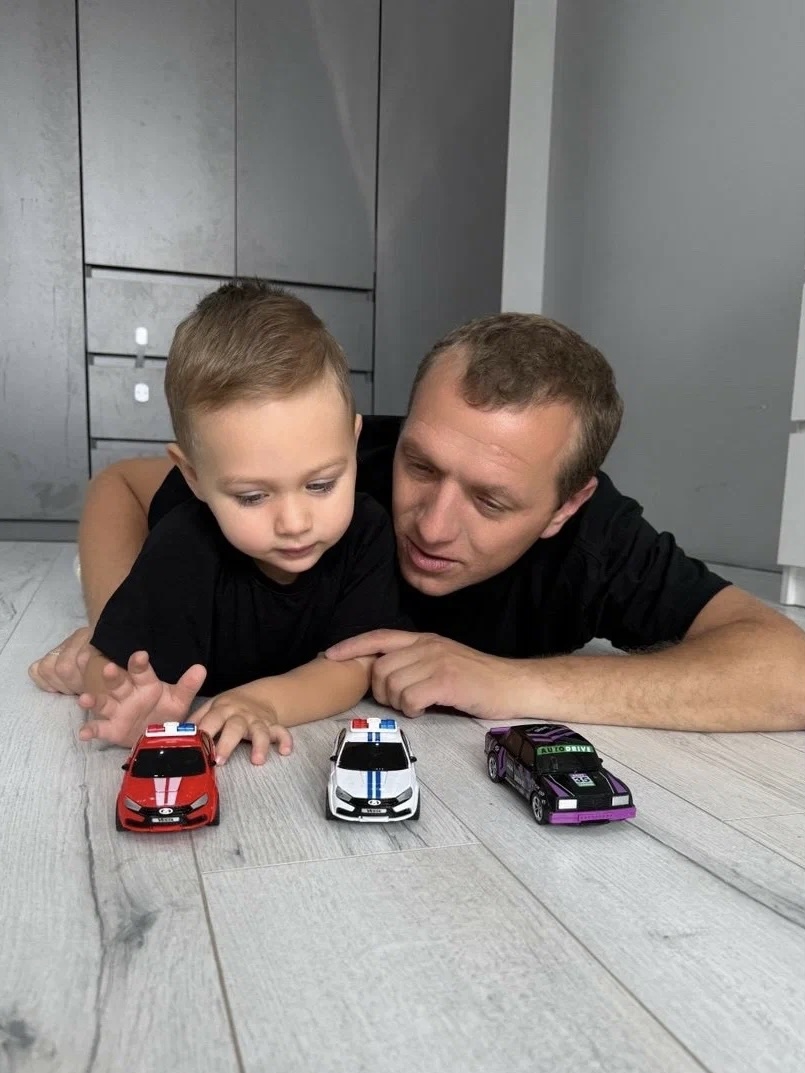 Фигурка AUTODRIVE Робот трансформер Машинка - фото 3