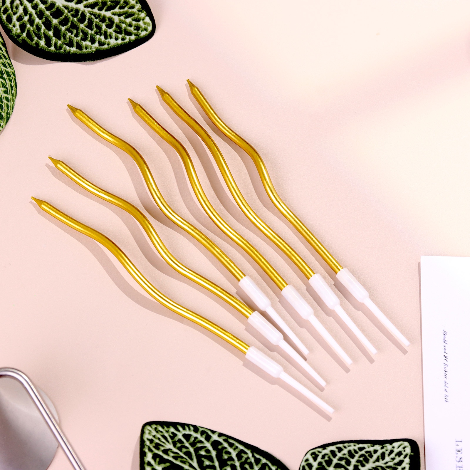 Свечи для торта Страна Карнавалия Серпантин 6 шт коктейльные золото - фото 1