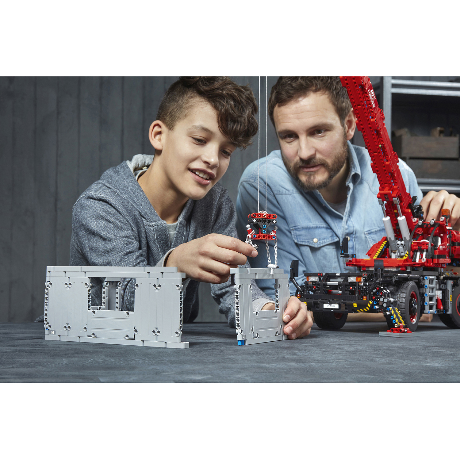 Конструктор LEGO Technic Подъёмный кран 4057 дет. - фото 38