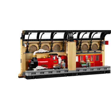 Конструктор LEGO Harry Potter Книжный уголок блочный