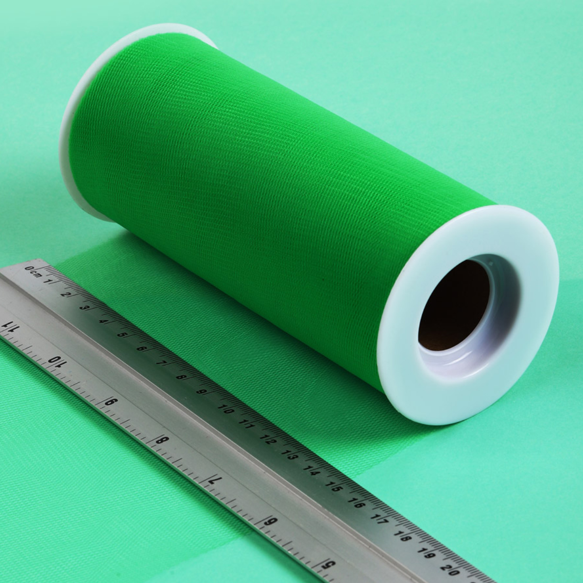 Фатин в шпульках TBY средней жесткости ширина 150 мм уп.22.86м зеленый - фото 3