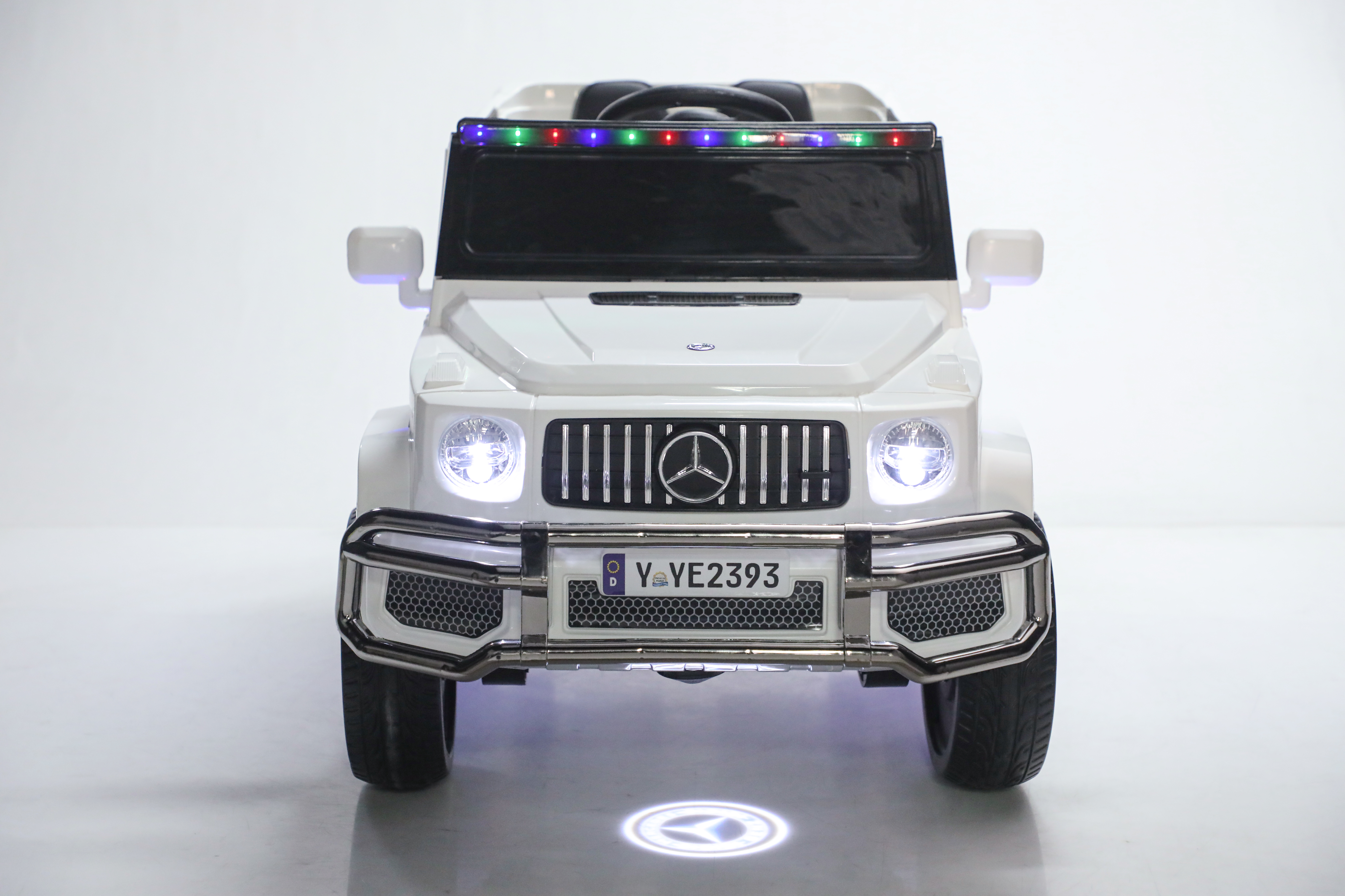 Электромобиль TOYLAND Mercedes Benz G63 AMG ПОЛНЫЙ ПРИВОД С пультом ДУ - фото 14