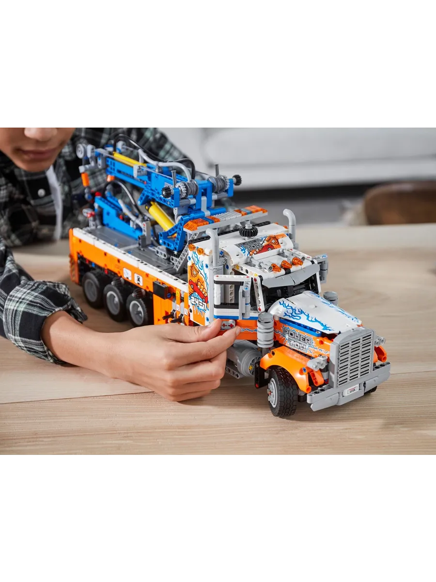 Конструктор LEGO Technic Грузовой эвакуатор 2017 дет. - фото 18