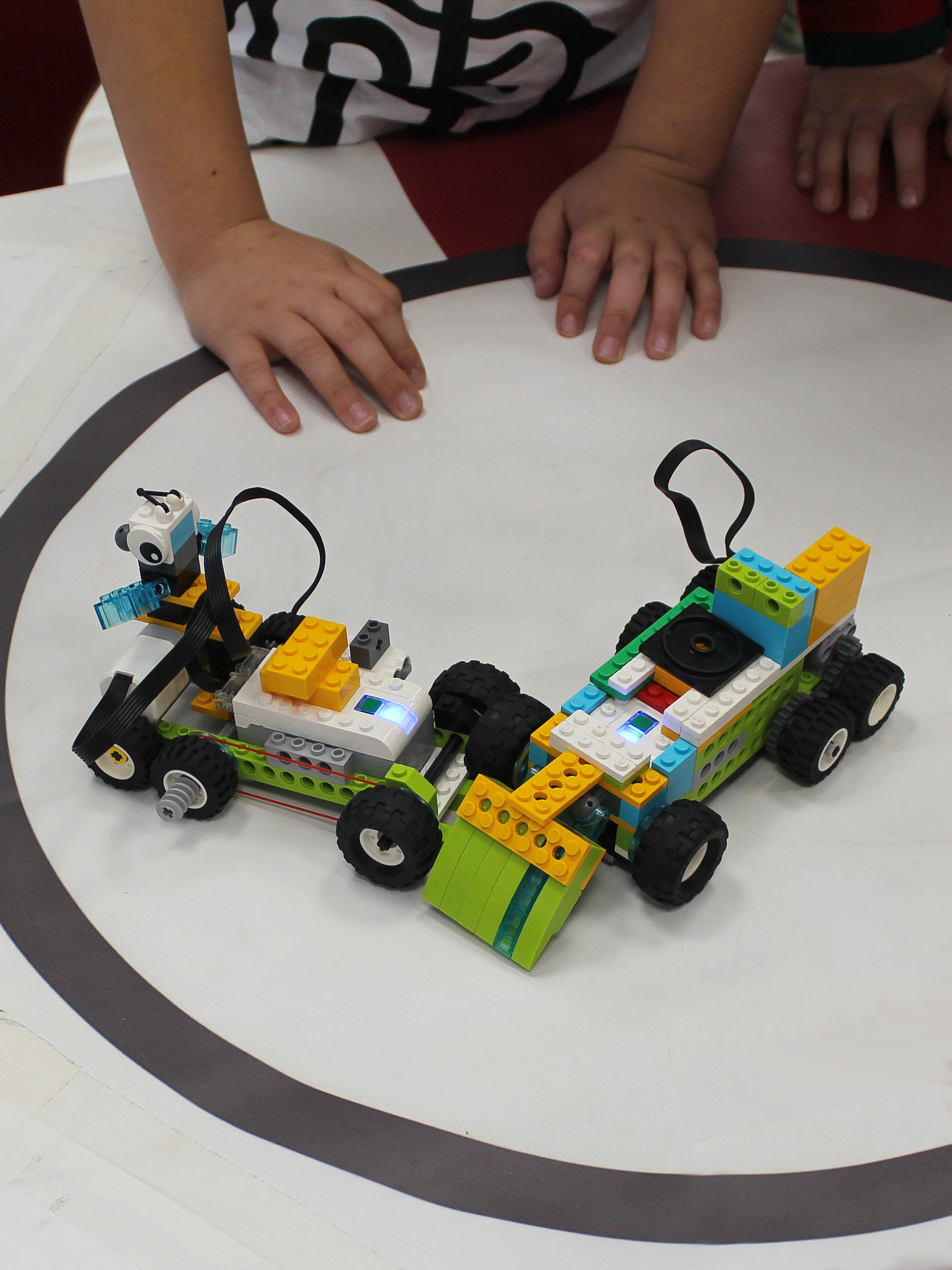 Конструктор ROBO MASTER WeDo 280 дет. - фото 10