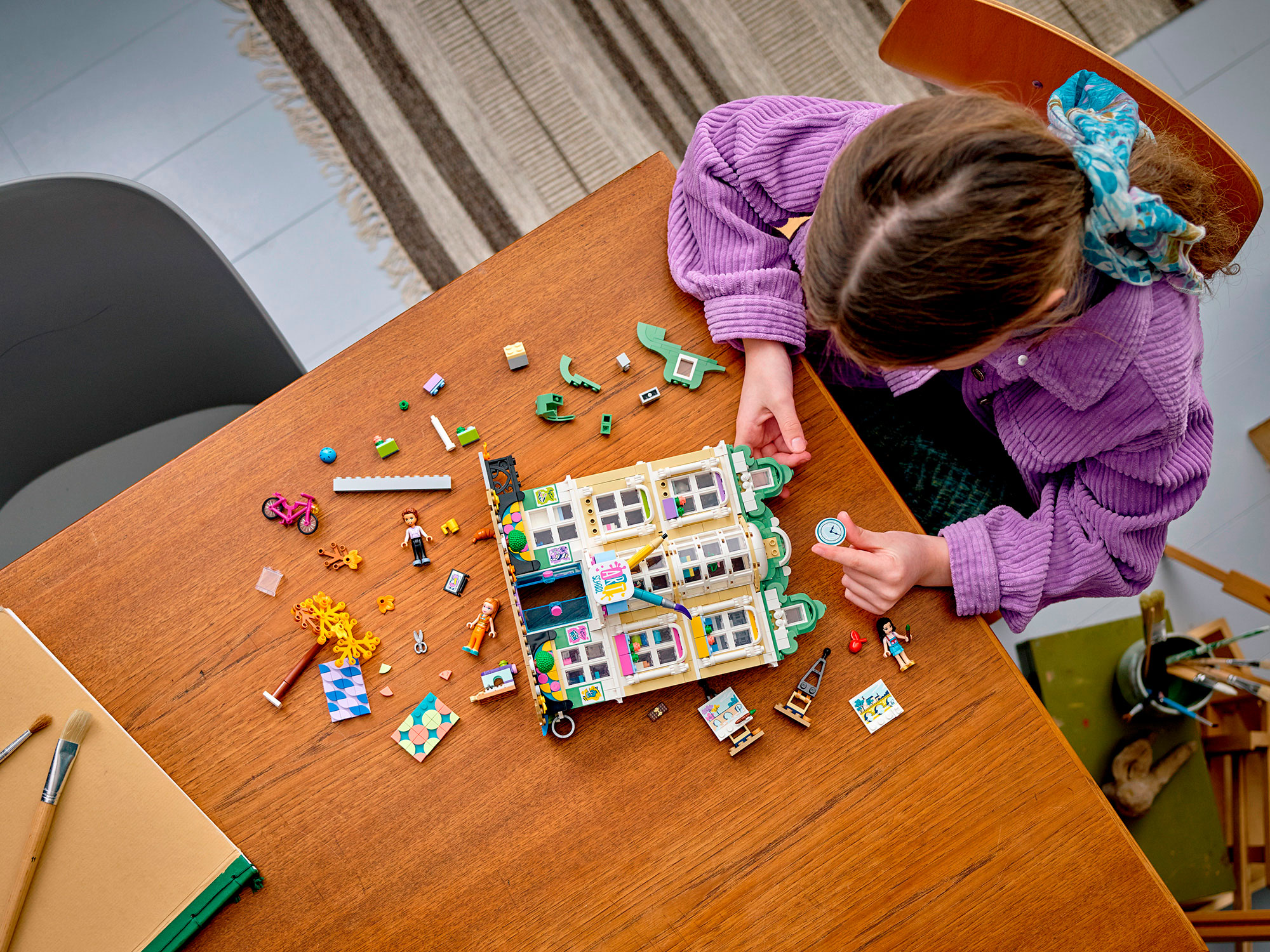 Конструктор LEGO Friends Художественная школа Эммы блочный - фото 7
