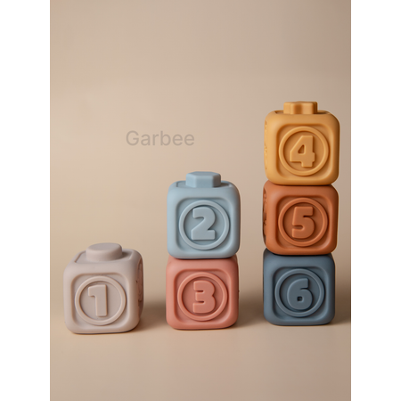 Игрушка Garbee пирамидка Кубики и пирамидка