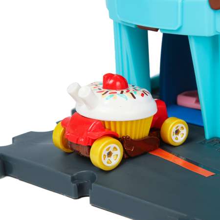 Трек Hot Wheels City Downtown Ice Cream Swir с лифтом