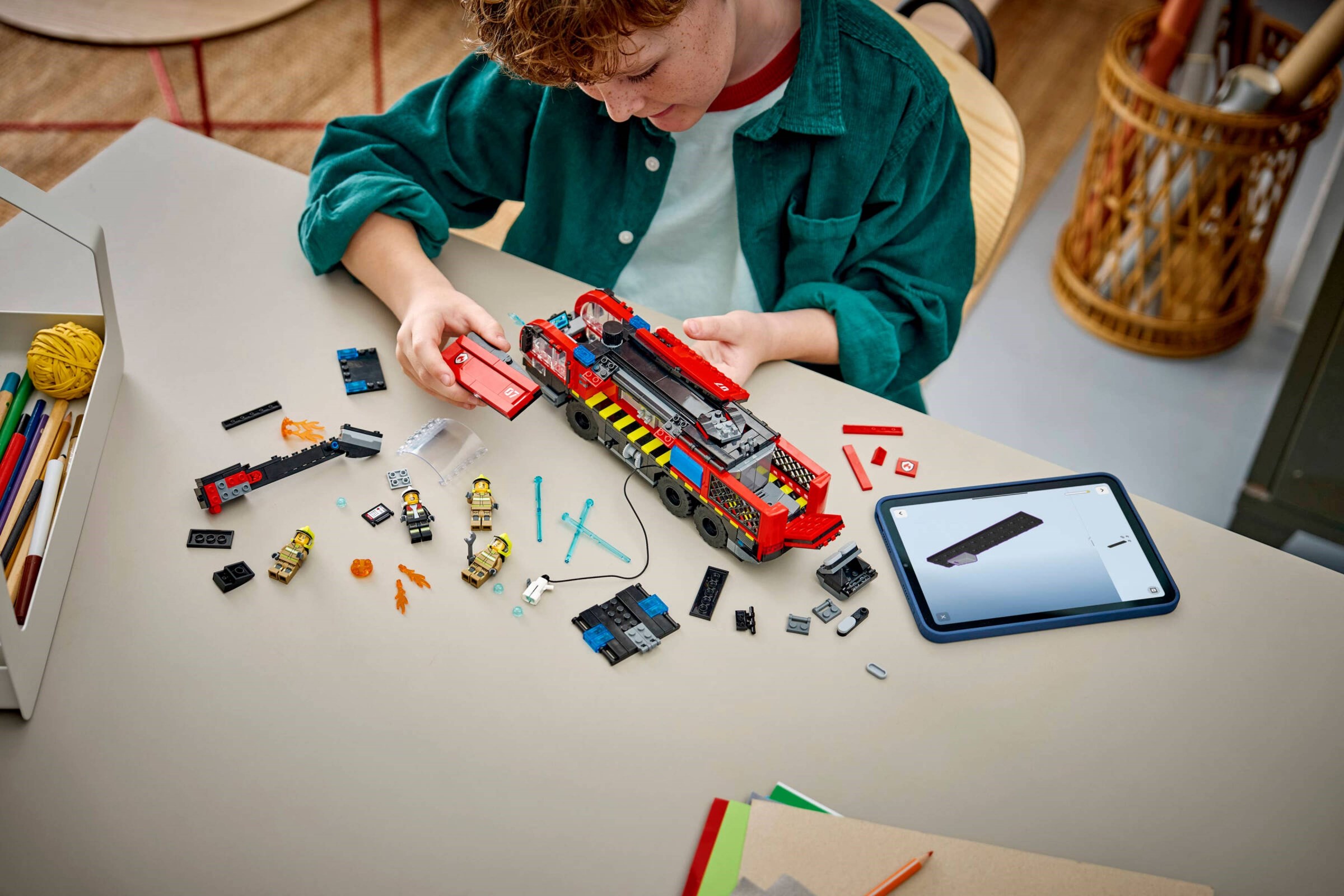 Конструктор LEGO City 60499 691 дет. - фото 3