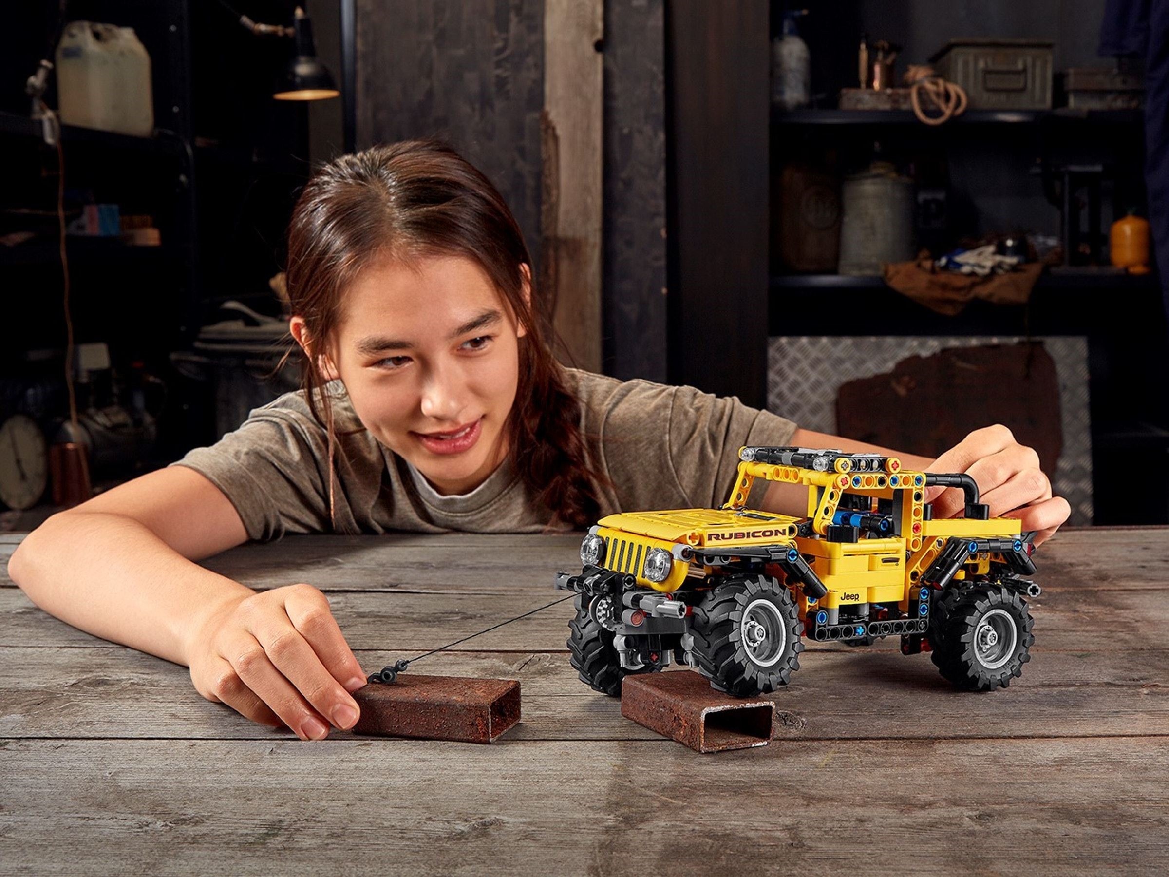 Конструктор LEGO Technic 42122 665 дет. - фото 3