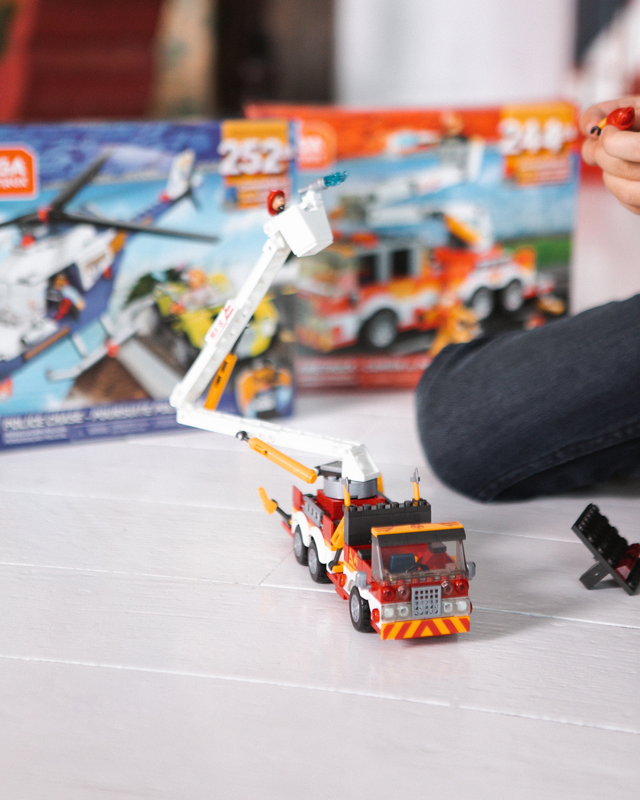Конструктор Mega Construx Пожарная машина блочный - фото 12