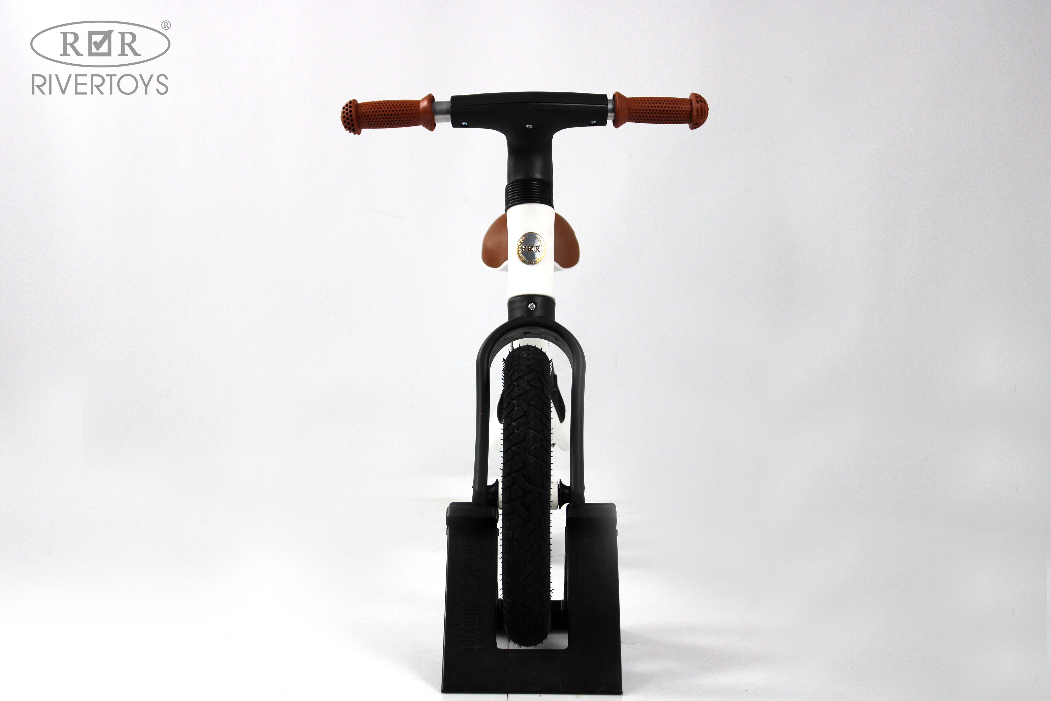 Двухколесный беговел RIVERTOYS 12 дюймов - фото 2