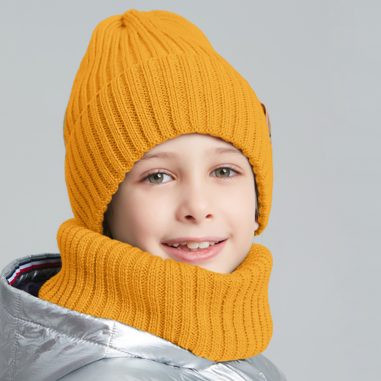 Шапка и снуд KUBRIO KU-H-104-GplainW-mustB - фото 1