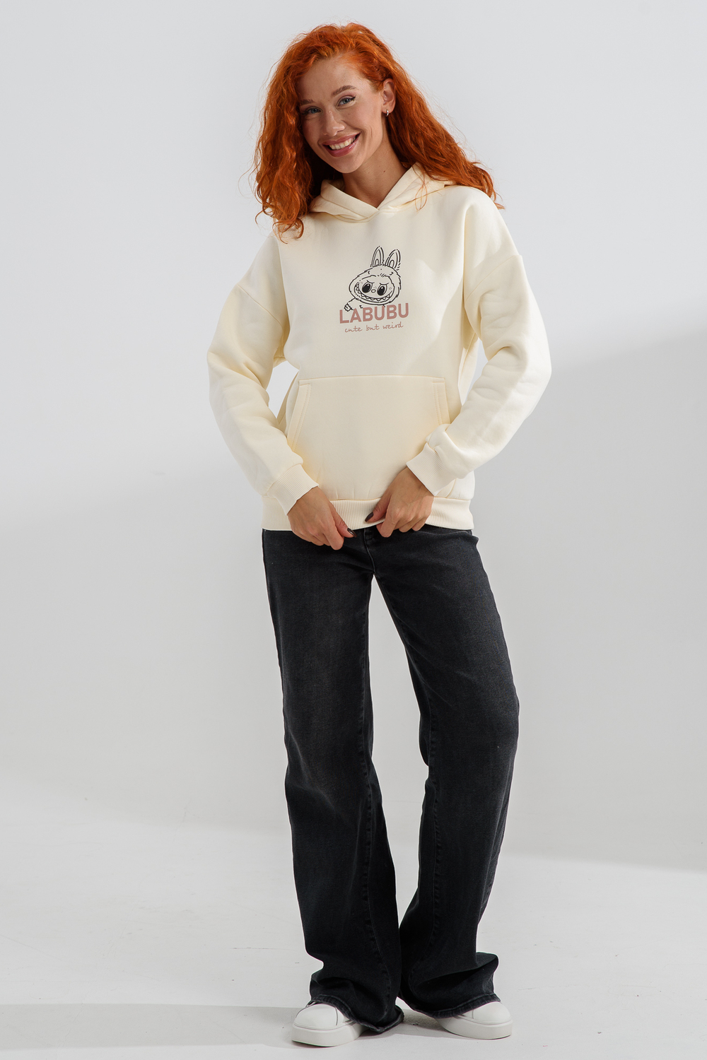 Худи Натали Суслова 8565 молочный+лабубу - фото 9