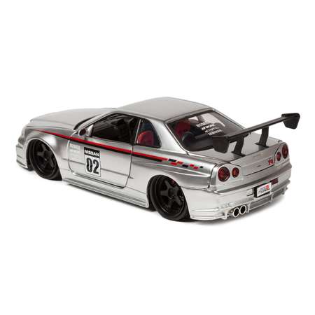 Автомобиль Jada Nissan 1:24