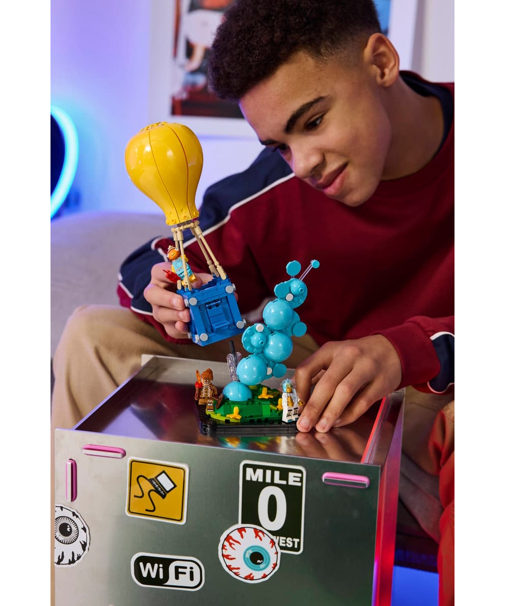 Конструктор LEGO Fortnite Сброс припасов 314 дет. - фото 11