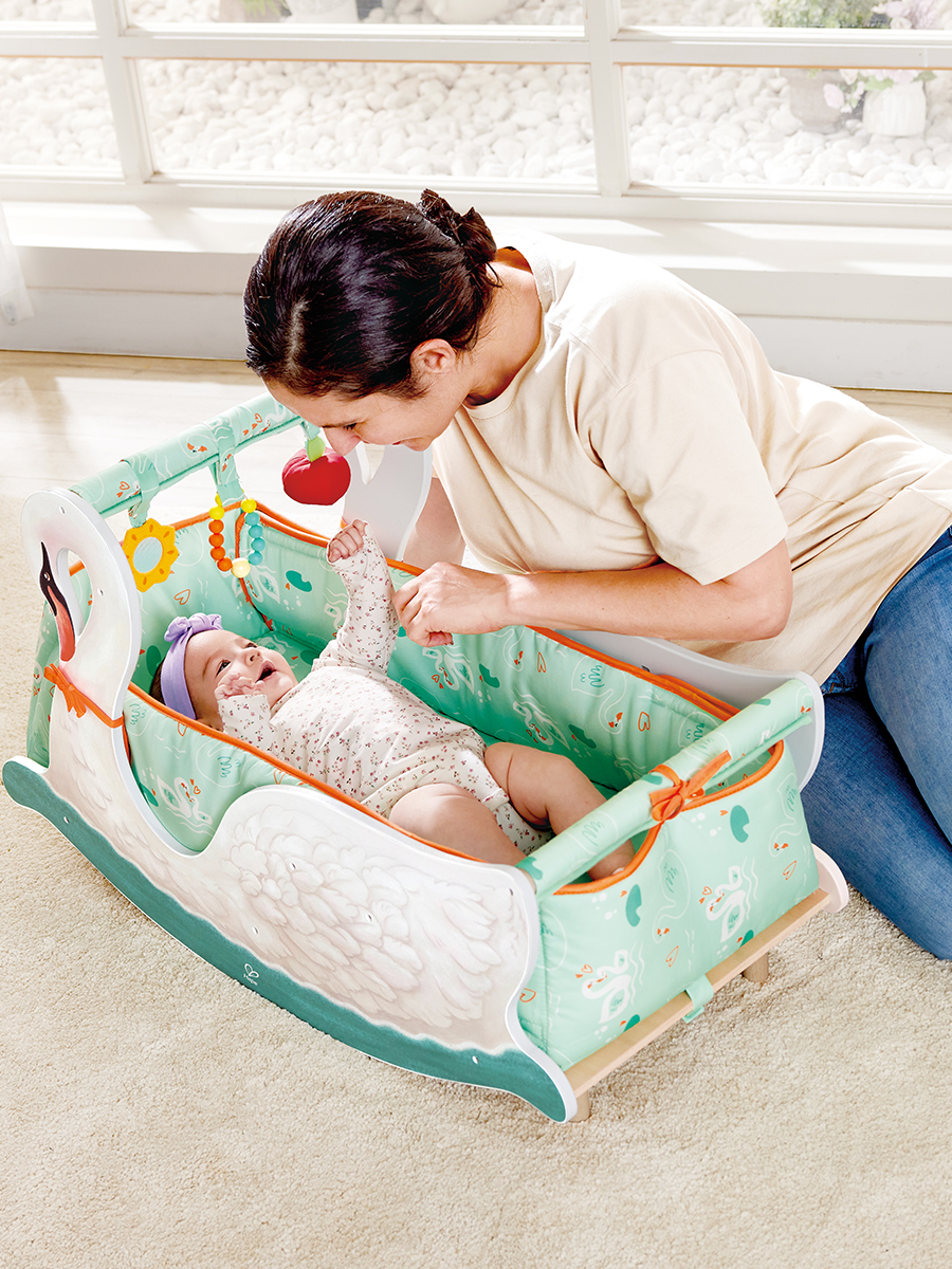 Качалка Hape лошадка, с ручкой - фото 1