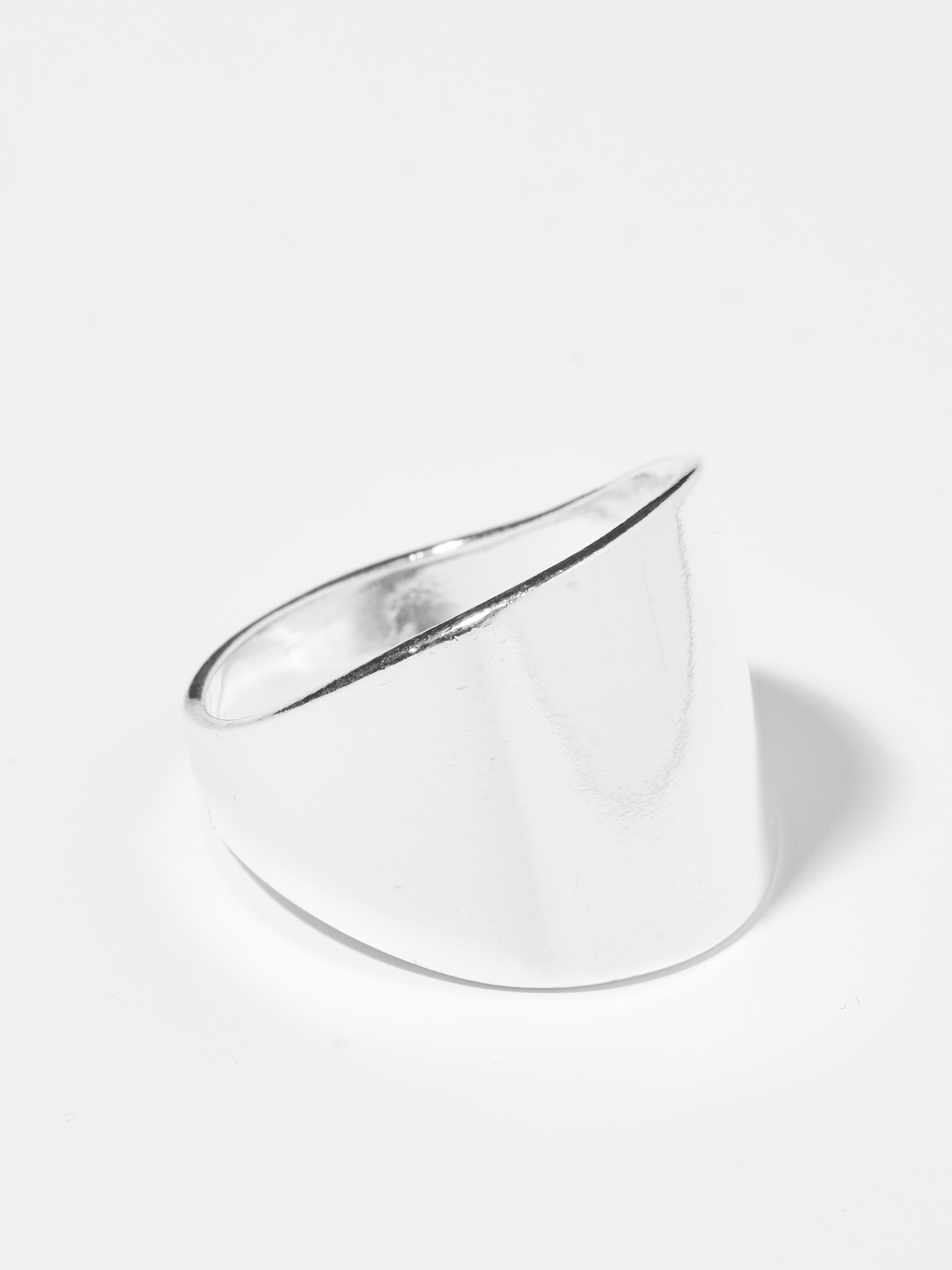 Изображение товара Кольцо Shine and Beauty 16.5 серебряное гипоаллергенное стильное