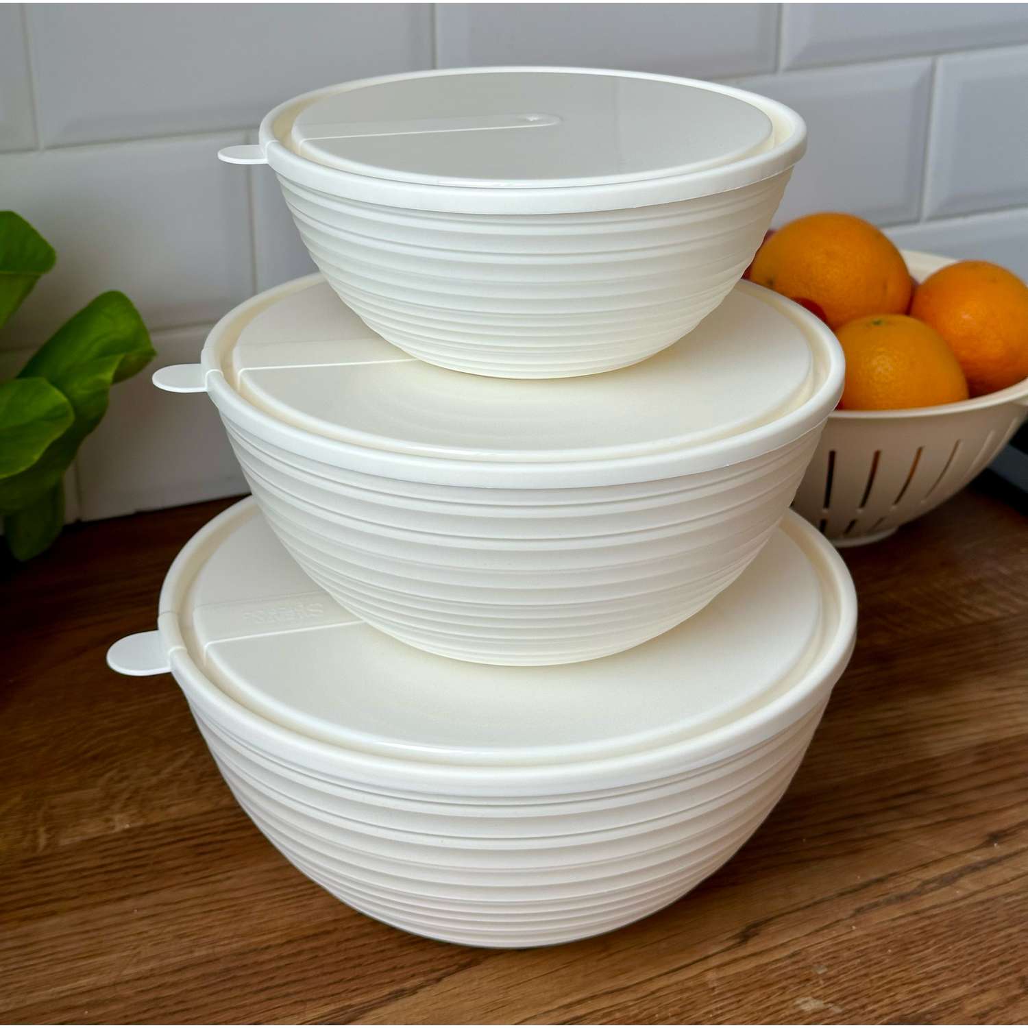 Салатник Sugar and Spice Cardamom с крышкой белый зефир 2.3л - фото 3